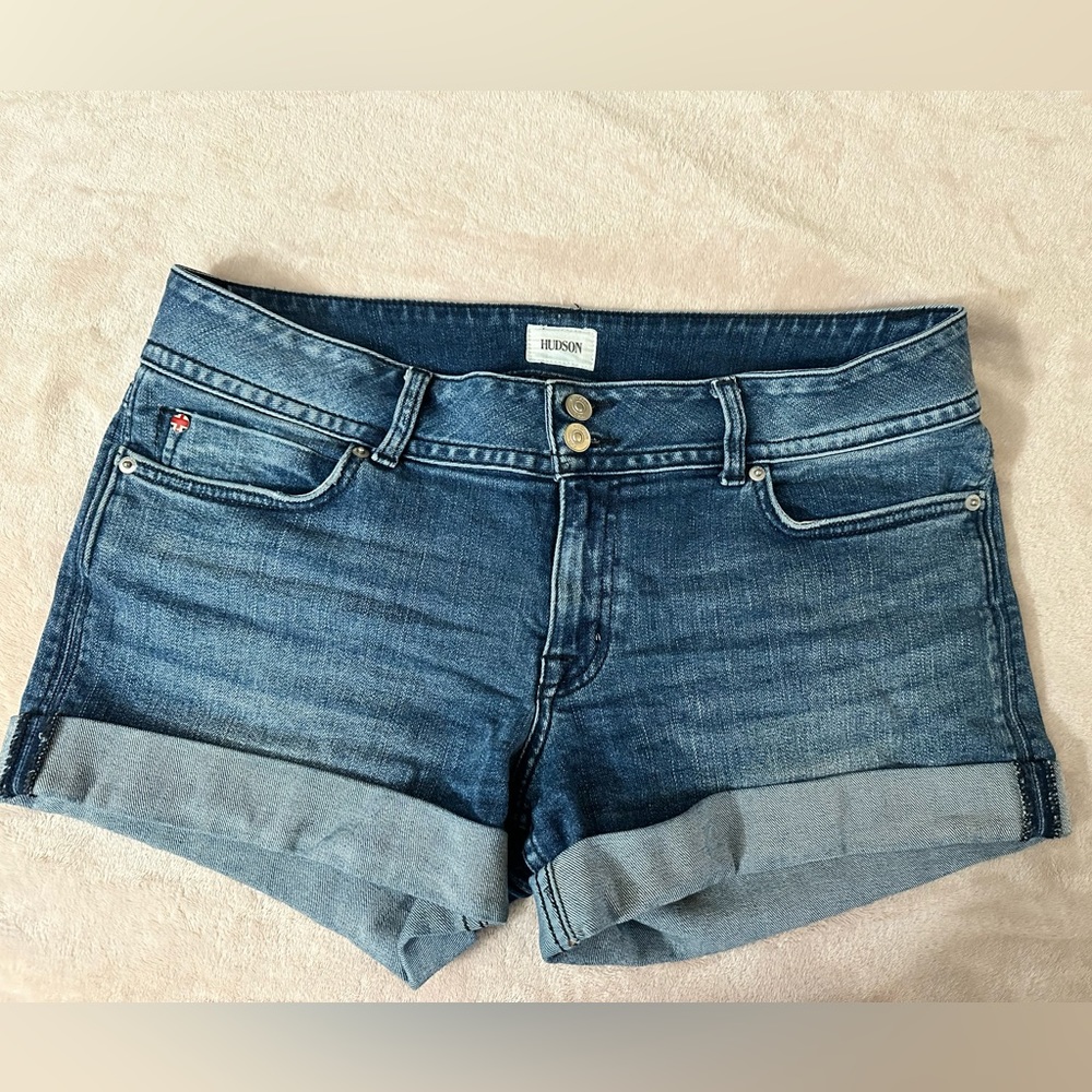 Hudson Croxley Mid-Rise Shorts size 32